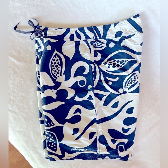 Patagonia WaveFarer Vintage Board Shorts Men’s 33 Blue White - Picture 5 of 12